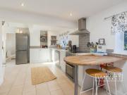 4 bedroom detached house for rent in Winkhurst Green Ide...