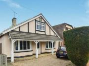 4 bedroom detached house for rent in Woodside Wigmore...