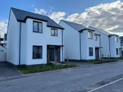 4 bedroom detached house for rent in Yew Gardens,...