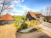 4 bedroom link detached house for sale