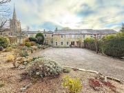 4 bedroom link detached house for sale