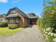 4 bedroom Detached House for sale, Bull Lane, Newington,...