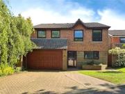 4 bedroom Detached House for sale, Highwoods Avenue,...