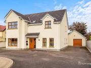 4 Bedroom Detached House For Sale In A Scroggy Road,...