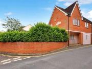 4 bedroom detached house for sale in Alexandra Road... 4 bedroom detached house for sale in Alexandra Road...