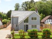 4 Bedroom Detached House For Sale In Alton