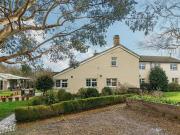 4 Bedroom Detached House For Sale In Alton, Hampshire