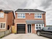 4 bedroom detached house for sale in Back John Street...