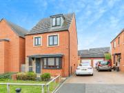 4 bedroom detached house for sale in Balmoral Close,...