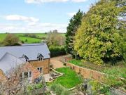 4 Bedroom Detached House For Sale In Banbury