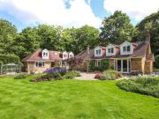 4 bedroom detached house for sale in Bayleys Hill,...