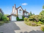 4 bedroom detached house for sale in Beeston Fields...