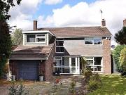 4 bedroom detached house for sale in Beggarmans Lane...
