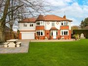 4 Bedroom Detached House For Sale In Bessacarr, Doncaster