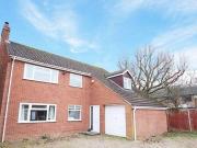 4 bedroom detached house for sale in Beverley Way...