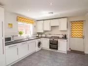 4 Bedroom Detached House For Sale In Bilberry Grove,...