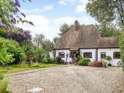 4 Bedroom Detached House For Sale In Bognor Regis, West...