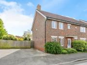 4 Bedroom Detached House For Sale In Bognor Regis, West...