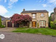 4 bedroom detached house for sale in Bradshaw Hall...