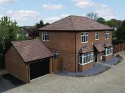 4 bedroom detached house for sale in Bridge Field Court,...