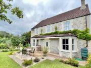4 Bedroom Detached House For Sale In Brimscombe