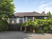 4 Bedroom Detached House For Sale In Brookmans Park,...