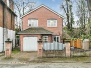 4 bedroom detached house for sale in Brunswick Hill,...