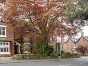 4 Bedroom Detached House For Sale In Burton on trent,...