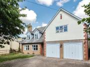 4 Bedroom Detached House For Sale In Cambridge,...