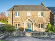4 bedroom detached house for sale in Canal Close...