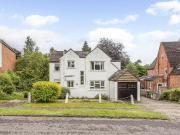 4 bedroom detached house for sale in Charlton Drive,...