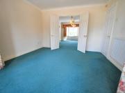 4 bedroom detached house for sale in Chatsworth Gardens,...