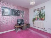 4 bedroom detached house for sale in College View,...