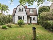 4 bedroom detached house for sale in Copthall Avenue,...