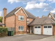 4 Bedroom Detached House For Sale In Coulsdon