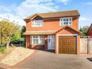 4 bedroom detached house for sale in Crosslands Warwick CV35