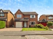 4 bedroom detached house for sale in Croxley Gardens,...