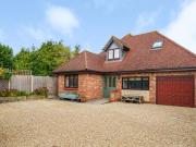 4 Bedroom Detached House For Sale In Didcot, Oxfordshire