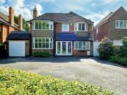 4 bedroom detached house for sale in Dorchester Road,...