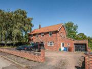 4 Bedroom Detached House For Sale In Draycott in the clay