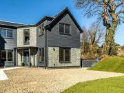 4 Bedroom Detached House For Sale In Dumbarton