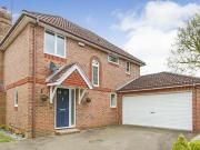 4 Bedroom Detached House For Sale In East Grinstead,...