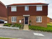 4 Bedroom Detached House For Sale In East Grinstead,...