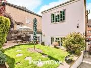 4 Bedroom Detached House For Sale In Fairoak Avenue,...