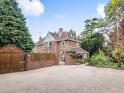 4 bedroom detached house for sale in Fordwater Road...