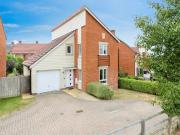 4 bedroom detached house for sale in Gilmour Drive,...