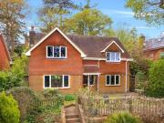 4 Bedroom Detached House For Sale In Godalming, Surrey