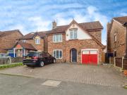 4 bedroom detached house for sale in Greenside Lane,...