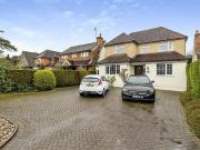 4 Bedroom Detached House For Sale In Guildford