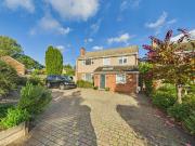 4 bedroom detached house for sale in Hallow Road,...